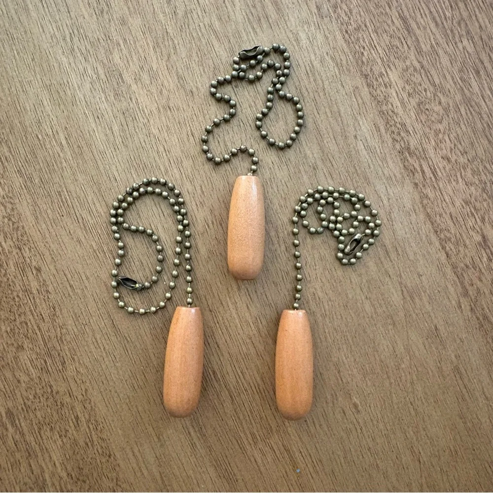 Wooden Pull Chain Set